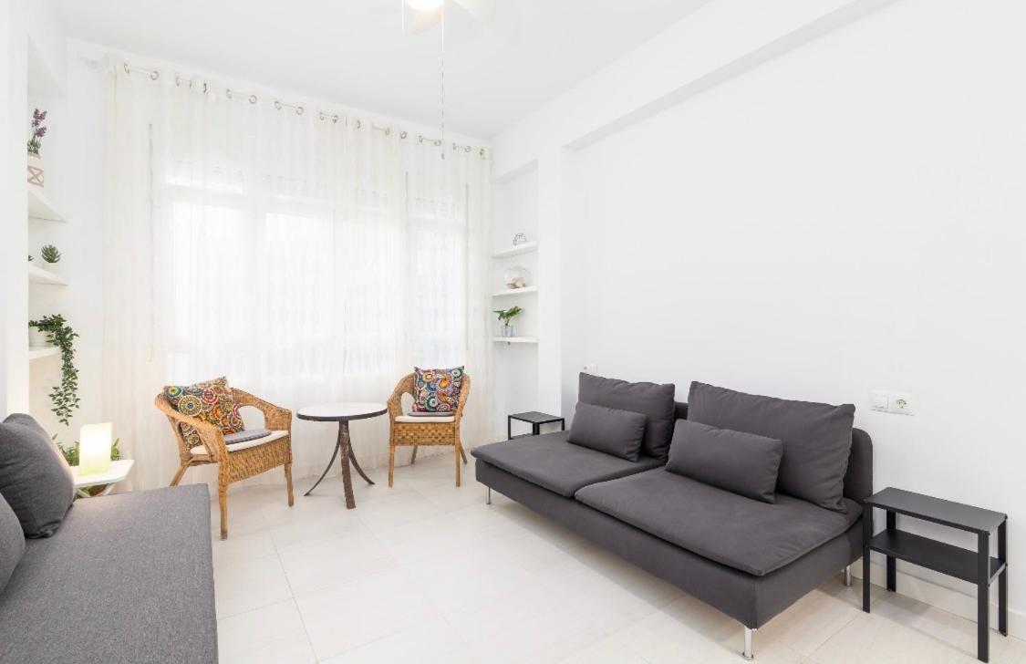 Suite Homes Santa Lucia Málaga Extérieur photo